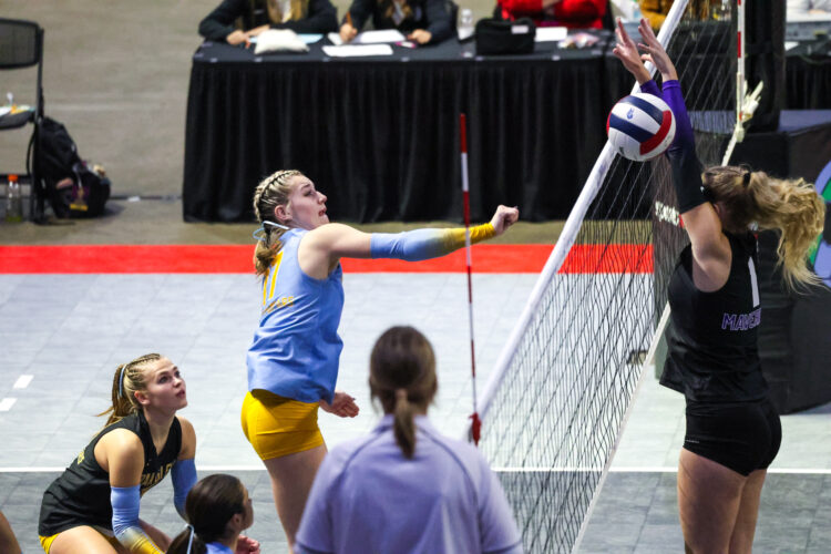Oak Glen Captures Class AA Volleyball Championship